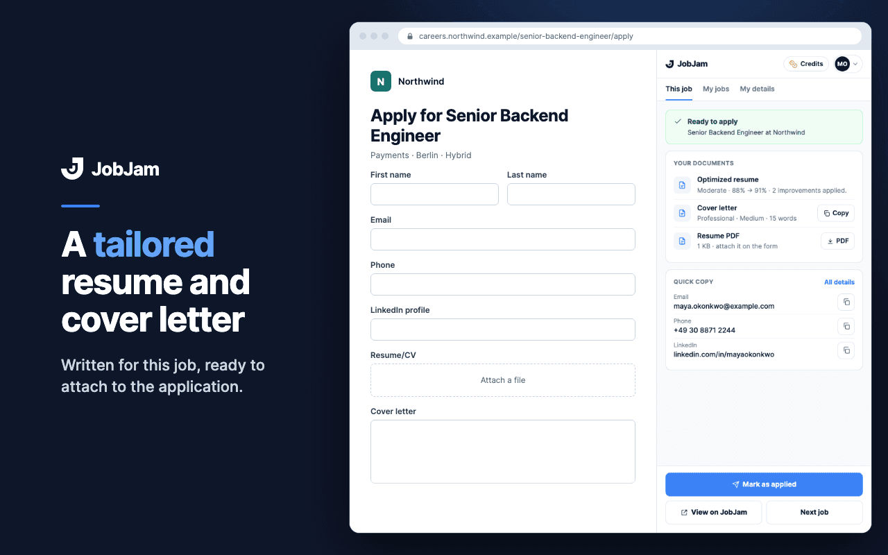The side panel with a tailored resume and cover letter ready, next to an application form